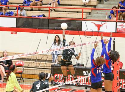 Thumbnail 2 in Duncanville @ Cedar Hill photogallery.