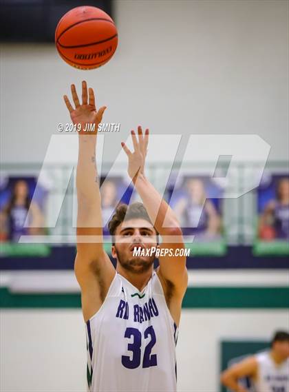 Thumbnail 2 in Piedra Vista vs. Rio Rancho (Jalene Berger Allstate Holiday Hoops Classic) photogallery.