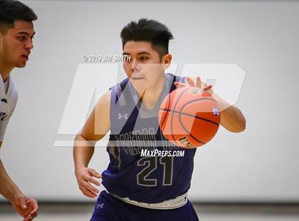 Thumbnail 1 in Piedra Vista vs. Rio Rancho (Jalene Berger Allstate Holiday Hoops Classic) photogallery.