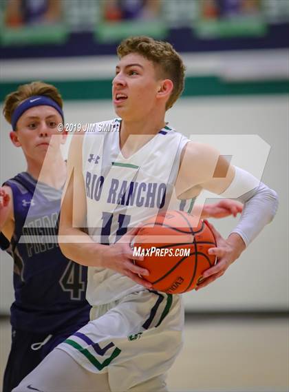 Thumbnail 3 in Piedra Vista vs. Rio Rancho (Jalene Berger Allstate Holiday Hoops Classic) photogallery.
