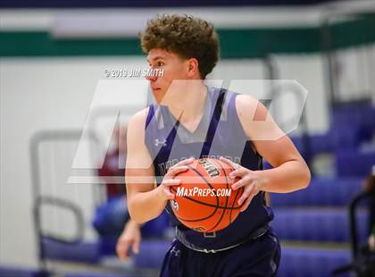 Thumbnail 2 in Piedra Vista vs. Rio Rancho (Jalene Berger Allstate Holiday Hoops Classic) photogallery.