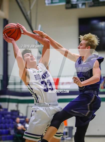 Thumbnail 3 in Piedra Vista vs. Rio Rancho (Jalene Berger Allstate Holiday Hoops Classic) photogallery.