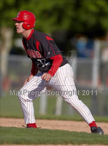 Thumbnail 2 in Menlo-Atherton @ Cordova (Cordova Easter Tournament) photogallery.
