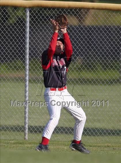 Thumbnail 3 in Menlo-Atherton @ Cordova (Cordova Easter Tournament) photogallery.