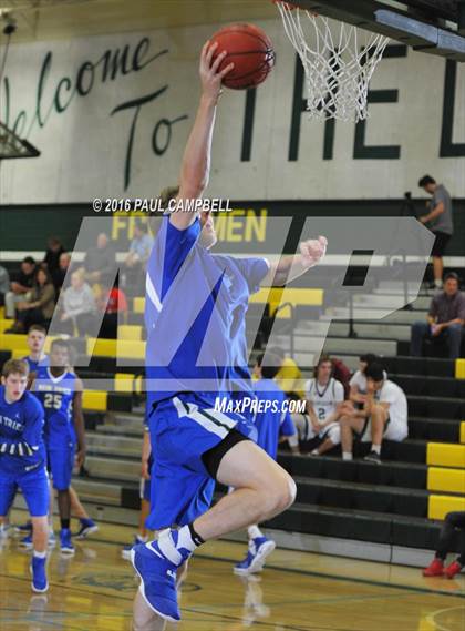 Thumbnail 1 in New Trier vs La Jolla (Horizon Holiday Hoops) photogallery.