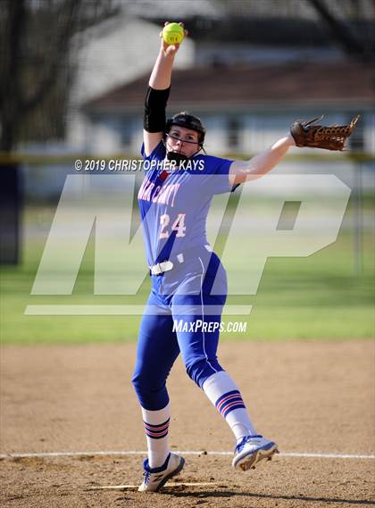 Thumbnail 1 in Massac County @ Harrisburg photogallery.