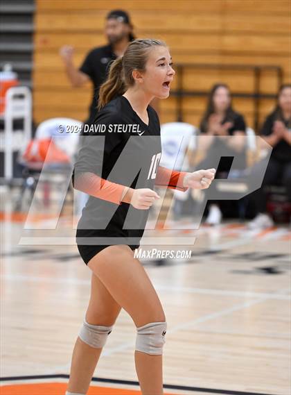 Thumbnail 2 in Roseville vs. Vanden (CIF SJS D3 Final) photogallery.