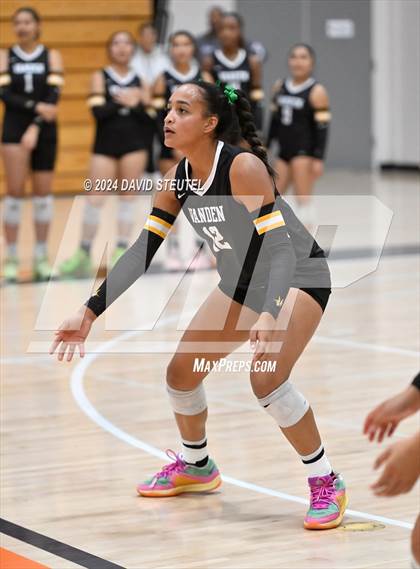 Thumbnail 1 in Roseville vs. Vanden (CIF SJS D3 Final) photogallery.