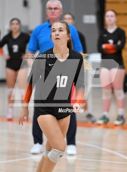 Thumbnail 3 in Roseville vs. Vanden (CIF SJS D3 Final) photogallery.