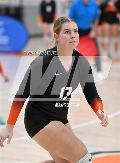 Thumbnail 2 in Roseville vs. Vanden (CIF SJS D3 Final) photogallery.