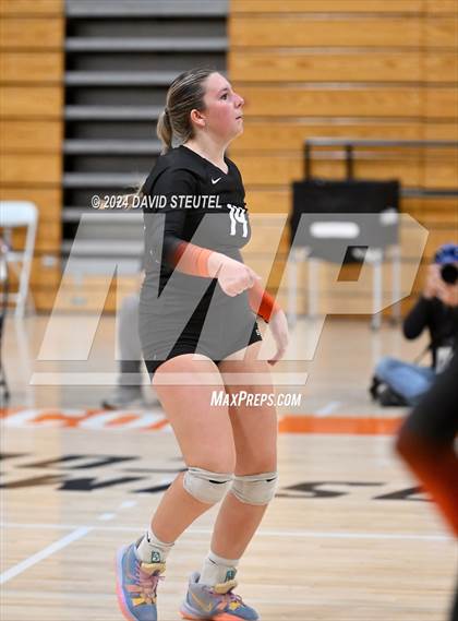 Thumbnail 3 in Roseville vs. Vanden (CIF SJS D3 Final) photogallery.