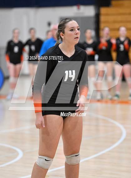 Thumbnail 2 in Roseville vs. Vanden (CIF SJS D3 Final) photogallery.