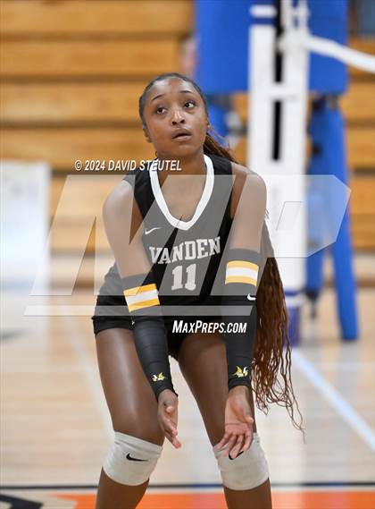 Thumbnail 3 in Roseville vs. Vanden (CIF SJS D3 Final) photogallery.