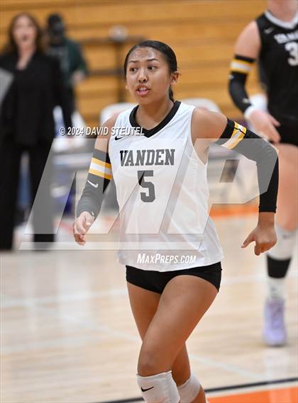 Thumbnail 2 in Roseville vs. Vanden (CIF SJS D3 Final) photogallery.