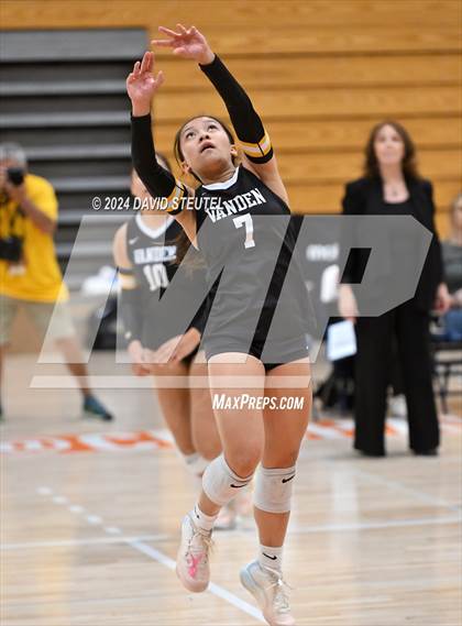 Thumbnail 3 in Roseville vs. Vanden (CIF SJS D3 Final) photogallery.