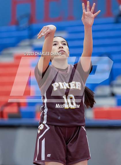 Thumbnail 2 in Piner vs Rancho Cotate photogallery.