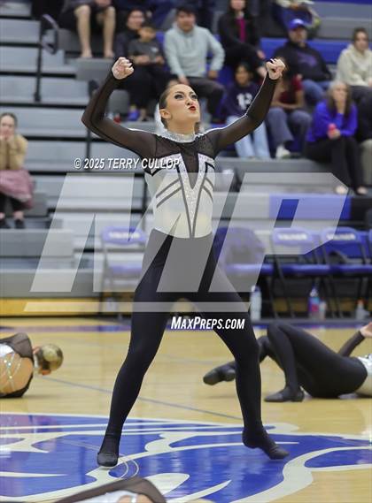 Thumbnail 2 in Pleasant Grove "Vikettes" photogallery.