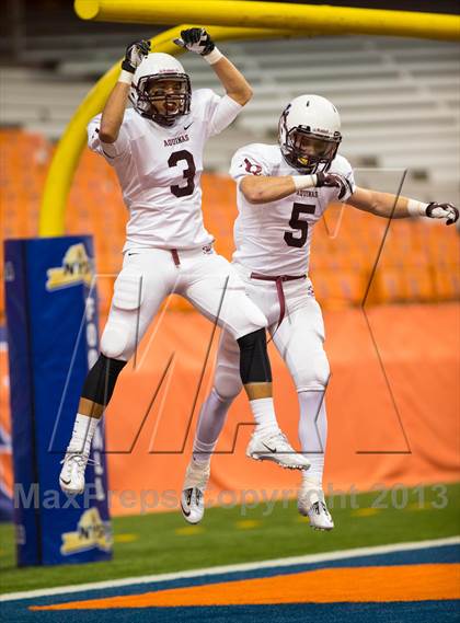 Thumbnail 2 in Aquinas vs. Monroe-Woodbury (NYSPHSAA Class AA Final) photogallery.