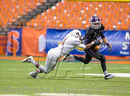 Thumbnail 1 in Aquinas vs. Monroe-Woodbury (NYSPHSAA Class AA Final) photogallery.