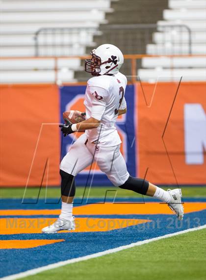 Thumbnail 3 in Aquinas vs. Monroe-Woodbury (NYSPHSAA Class AA Final) photogallery.