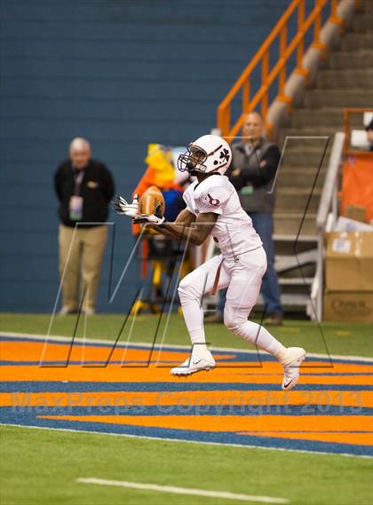 Thumbnail 3 in Aquinas vs. Monroe-Woodbury (NYSPHSAA Class AA Final) photogallery.