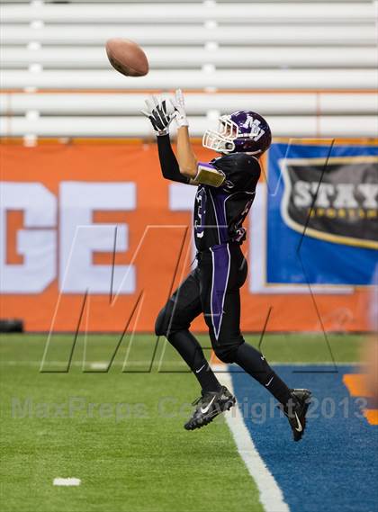 Thumbnail 1 in Aquinas vs. Monroe-Woodbury (NYSPHSAA Class AA Final) photogallery.