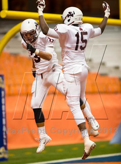 Thumbnail 3 in Aquinas vs. Monroe-Woodbury (NYSPHSAA Class AA Final) photogallery.