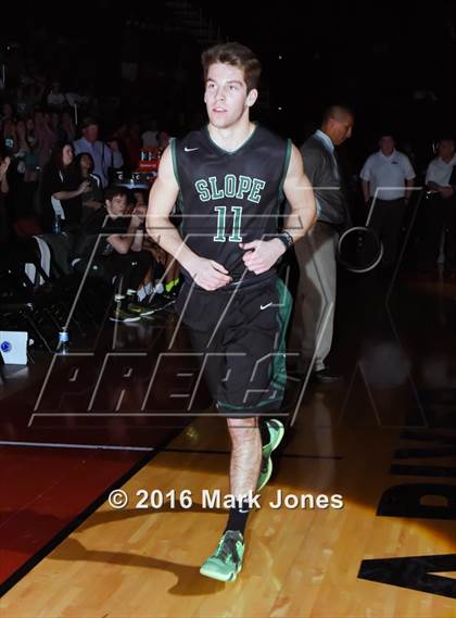 Thumbnail 1 in Mesa vs. Sunnyslope (AIA D1 Final) photogallery.