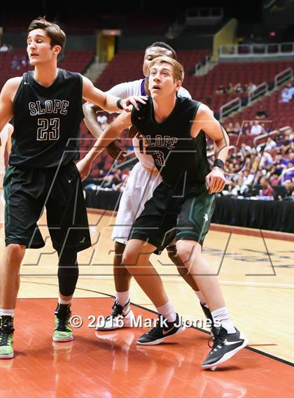 Thumbnail 2 in Mesa vs. Sunnyslope (AIA D1 Final) photogallery.