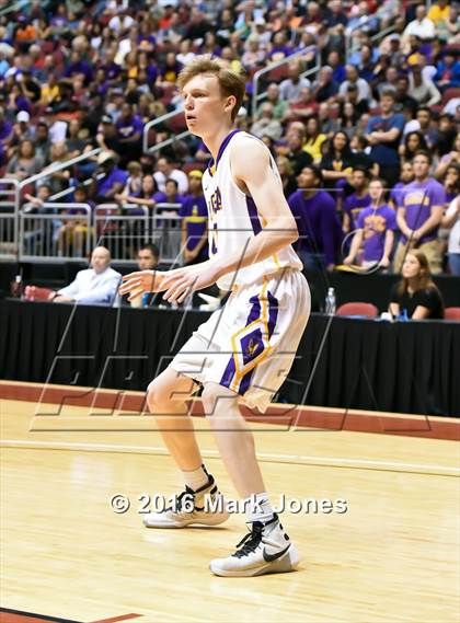 Thumbnail 2 in Mesa vs. Sunnyslope (AIA D1 Final) photogallery.