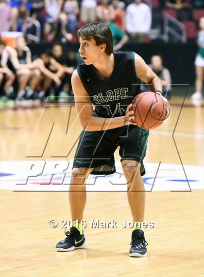 Thumbnail 2 in Mesa vs. Sunnyslope (AIA D1 Final) photogallery.