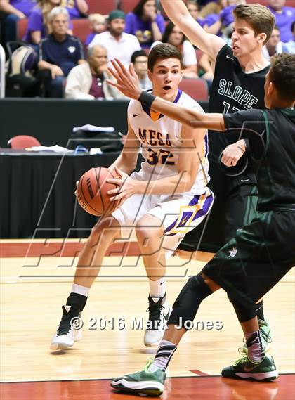 Thumbnail 2 in Mesa vs. Sunnyslope (AIA D1 Final) photogallery.