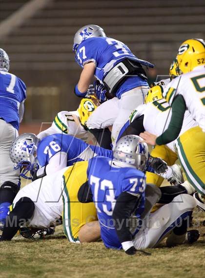 Thumbnail 1 in South vs Kapaun Mt. Carmel (KSHSAA 5A Sub-State Playoff) photogallery.