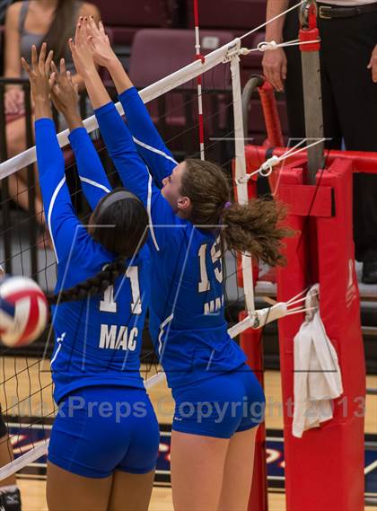 Thumbnail 1 in Madison vs. MacArthur photogallery.