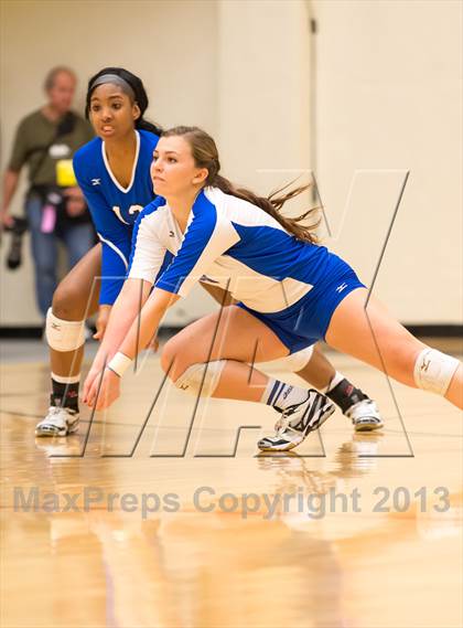Thumbnail 2 in Madison vs. MacArthur photogallery.