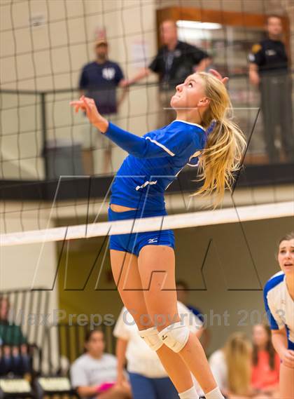 Thumbnail 2 in Madison vs. MacArthur photogallery.