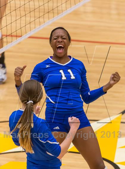 Thumbnail 2 in Madison vs. MacArthur photogallery.