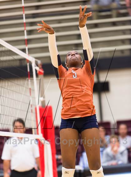 Thumbnail 2 in Madison vs. MacArthur photogallery.