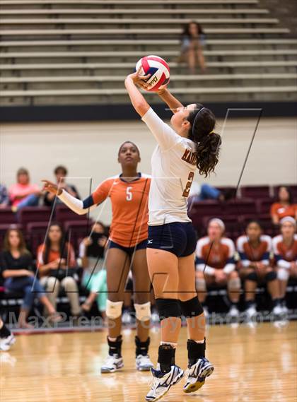 Thumbnail 1 in Madison vs. MacArthur photogallery.