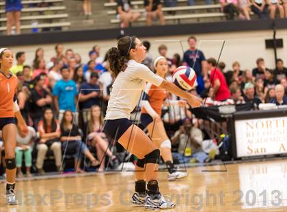 Thumbnail 3 in Madison vs. MacArthur photogallery.
