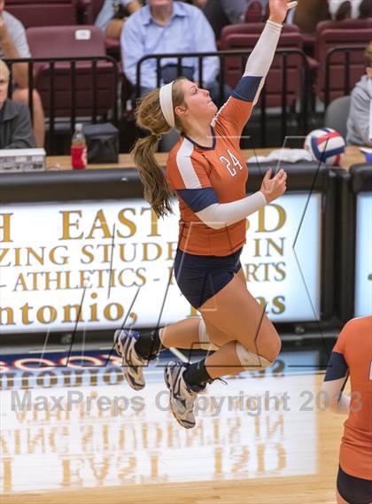 Thumbnail 2 in Madison vs. MacArthur photogallery.