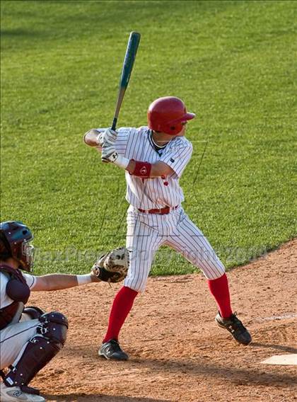 Thumbnail 2 in St. John's vs. Boston College High (MIAA D1 State Final) photogallery.
