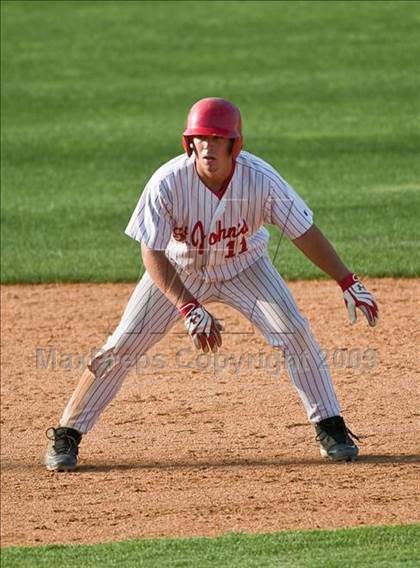Thumbnail 1 in St. John's vs. Boston College High (MIAA D1 State Final) photogallery.