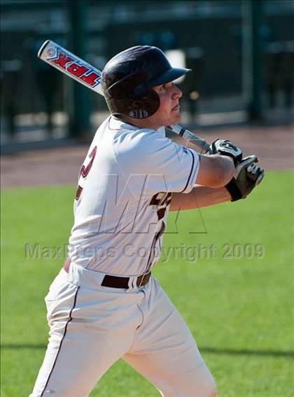Thumbnail 1 in St. John's vs. Boston College High (MIAA D1 State Final) photogallery.