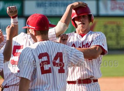 Thumbnail 2 in St. John's vs. Boston College High (MIAA D1 State Final) photogallery.