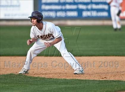 Thumbnail 1 in St. John's vs. Boston College High (MIAA D1 State Final) photogallery.