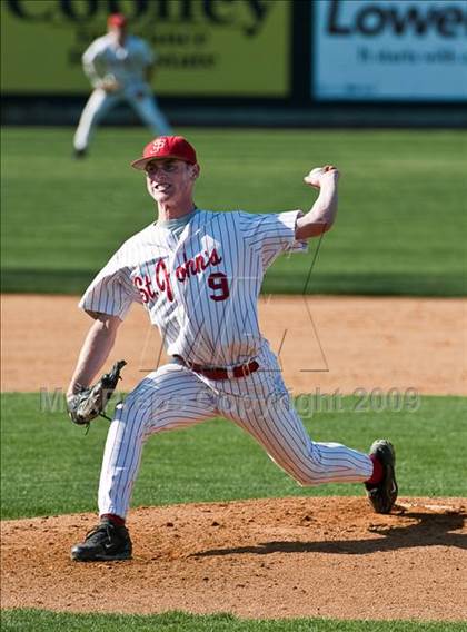 Thumbnail 2 in St. John's vs. Boston College High (MIAA D1 State Final) photogallery.