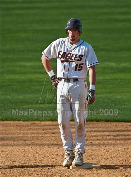 Thumbnail 3 in St. John's vs. Boston College High (MIAA D1 State Final) photogallery.