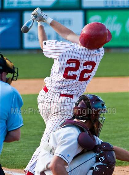 Thumbnail 1 in St. John's vs. Boston College High (MIAA D1 State Final) photogallery.