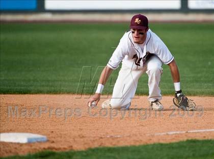 Thumbnail 1 in St. John's vs. Boston College High (MIAA D1 State Final) photogallery.